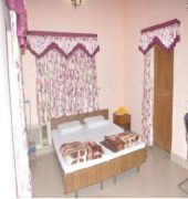 Kundan Guest Ghouse Hotel Allahabad Exterior photo